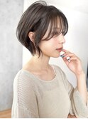 say.ショートボブ耳掛けショートイメチェンスモーキーカラー