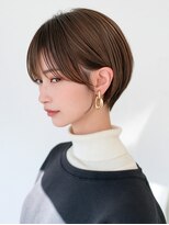 バイエイト(X８)&nbsp;名駅　20代30代40代ナチュラル大人可愛いレイヤーショートボブ