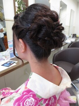 コアフィールフィス(COIFFURE fils) お祭りに◎柔らかシニョンで可愛く☆☆