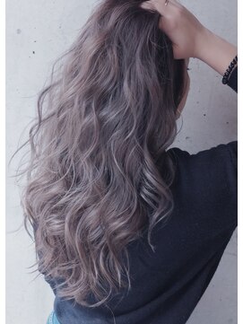 エール(a:le) 外国人風 グレージュ