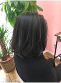 バッサリボブスタイル