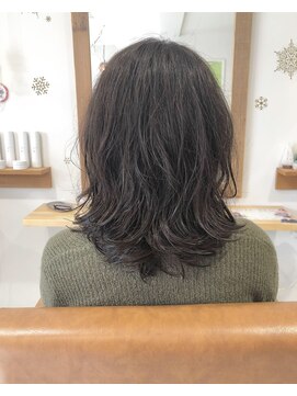 ゲリール 中野店(guerir hair+care) ゆるふわウェーブミディ