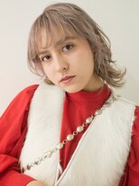 アカ(ACA)&nbsp;【ACA】ミルキーベージュカラーショートウルフスタイル