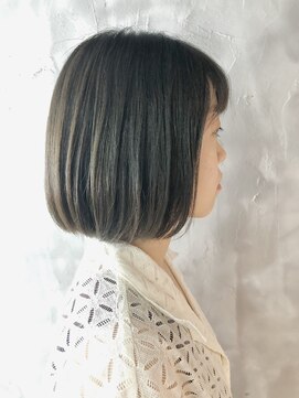 リュッカ(Lyuck) the 内巻きワンレンスタイル