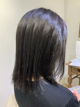 ユーネリー(U-NERY) ミディアムスタイル