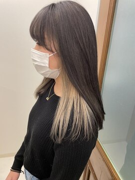 ルース(RUTH) グレー×ホワイトベージュ