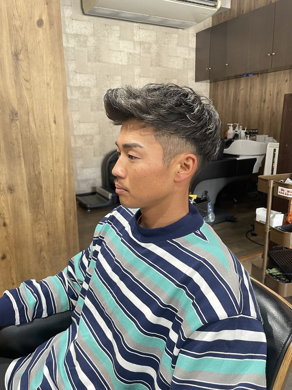 【男性おすすめ☆頭皮ケア】メンズカット+頭皮ケアシャンプー　￥4800