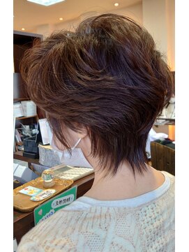 フラッグ(flag hair relaxation) ウルフカット