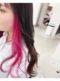 イヤリング×ビビットピンク