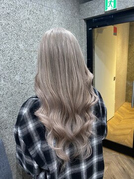 ベジータ(VEGETA) ＊ホワイトシルバーベージュ＊