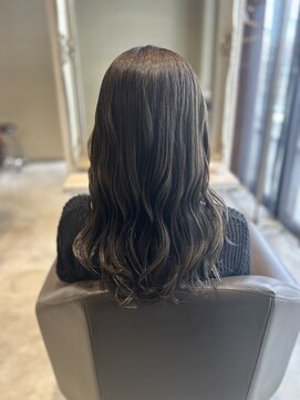 アイボリードット(ivory.) オリーブグレージュ