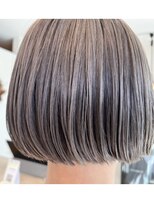 ヘアールーム(Hair Room)&nbsp;ホワイトシルバーカラー