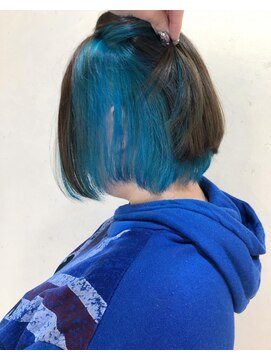 フェイブ(Fave) くすみベージュ×インナーアクアブルー