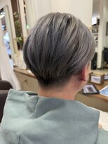 コアフィールフィス(COIFFURE fils)&nbsp;新規お得クーポンあり【見附　今町】メンズシルバーカラー