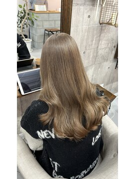 髪屋 紬 くすみベージュ／ダブルカラー