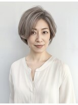 イロ(iro)&nbsp;似合わせカット+白髪ボカシ+髪質改善