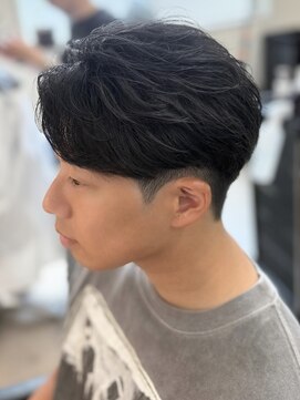 シーフ 千葉(Cyf) MEN’S HAIR/千葉駅/センターパート/曲がる縮毛矯正/齊藤大樹