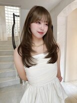 シスター(sister)&nbsp;韓国ヘア/艶髪/オリーブカラー/ベージュ/ブリーチなし