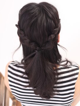 美容室ソラ 小岩店(sora) ～セミロング～編みこみアレンジ～艶カール～【小岩】