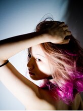 ヘアーアンドメイク ダズン(hair&make DOZEN)
