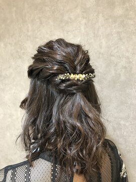 ランプ(Lamp) なみウェーブハーフアップ『Lamp』