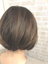 ビーダッシュアヴェダ(B dash AVEDA)&nbsp;重めハイライトボブ