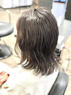 ワンズ 竜王店(ONE'S) グレージュ