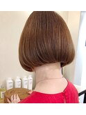 小顔ミディアムワンレンイメチェンボブ