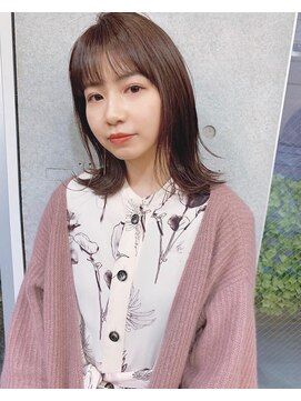 リコバイアフロート(riko by afloat) ミルクティーピンクシースルーバング切りっぱなしレイヤー