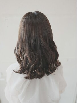 ボアップ(boappu) #オリーブベージュ#イルミナカラー#赤み消し#カーキベージュ