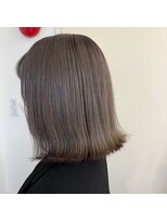 コンフェティ ひまわり高橋店(Confetti) 外ハネ