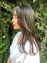 ヨウ(yeau)&nbsp;オリーブグレージュ×ロングレイヤー