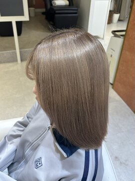 スペックホルダーミミ(Spec Holder mimi) 20代30代　ベージュ　髪質改善　美髪