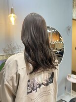 チャプター 問屋町(chapter)&nbsp;ブリーチなしオリーブグレージュ顔まわりレイヤーカット韓国ヘア