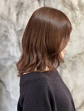 リイゼ(Lyse) 外はねナチュラルピンク