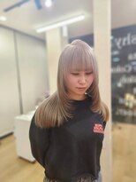 ミラシィ 成田(Mirashy)&nbsp;ハイライトカラーミルクティーベージュレイヤーカット