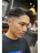 フォーコーナーズカットショップスリーセント 栄(FourCornersCutShop 3/cent)&nbsp;フェードショート