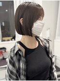 耳にかけて可愛いミニボブ 梅田