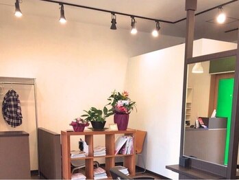 ルポゼヘアーの写真/≪温かな雰囲気が魅力◎≫家族で気軽に通えるアットホームなサロン♪【駐車場完備/下関駅徒歩10分】