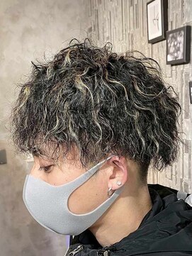 アポロ 横浜駅店(apollo) men's/スペインカール/スパイキーショート/ブルーブラック