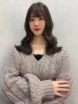 ジーナ  札幌大通(Zina) 美髪＊オリーブアッシュ＊ふんわりくびれウェーブ＊Zina札幌大通
