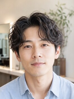 アズールサン 草加西口店(azule-sun)の写真/草加駅徒歩１分！メンズパーマでビジネスシーンに自信をプラスするスタイルを♪