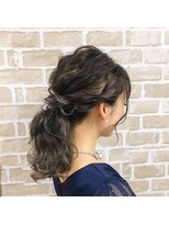 ヘアセット専門店 ナゴミ 池袋店(nagomi)&nbsp;ローポニーテール