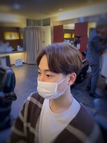 グッドマン バーバーショップ リョクチ(goodman barbar shop RYOKUCHI)&nbsp;ツーブロック刈り上げセンターパート