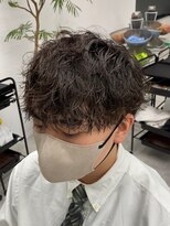 ラヴィズムバイフィフス(LUVISM by fifth)&nbsp;ツイストスパイラルパーマツーブロックメンズマッシュパーマ