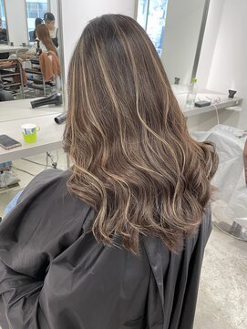 エイト 神戸三宮店(EIGHT) 【外国人風】3D大人ハイライト♪