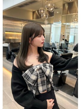 フィル 横浜(fil) オリーブミディアム_メルティカラーフェミニンロング