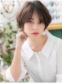 センターパートくせ毛風マッシュボブショート20代30代40代