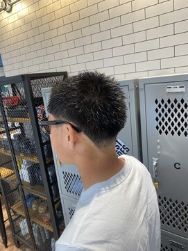 フランクスバーバーリベラルド 横浜(FRANK'S BARBER LIBERALD) BUZZ taper U