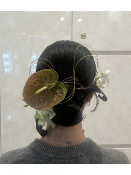 つるんとシニヨン